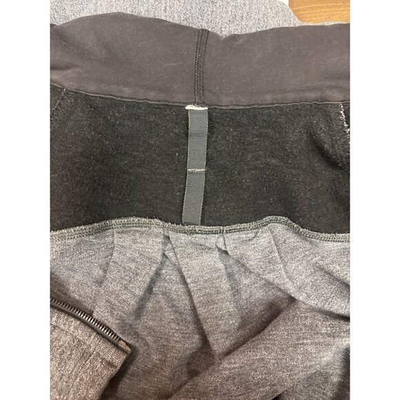 Lululemon Gray Full-Zip Hoodie With Thumbholes & Hood Size 10 - Picture 7 of 8